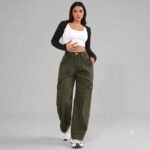 WOMEN'S CARGO JEANS - Image 3